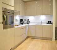 Lainnya 5 Bright 2 Bedroom Flat in Park Royal