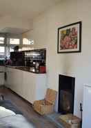 Room Modern 3 Bedroom Apartment in Brixton