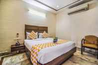 Others FabHotel Gayathri