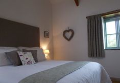 Others 2 The Barn at Collacott