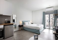 Others 5 The Omnia Collection Pagrati