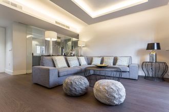 Khác 4 Plaza de los Refinadores