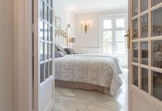 Others 3 Puerta de San Fernando