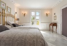 Others 4 Puerta de San Fernando