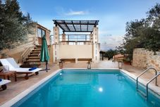 Others disCrete Villa Triopetra