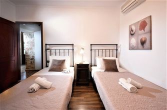 Others 4 Villa Louisa