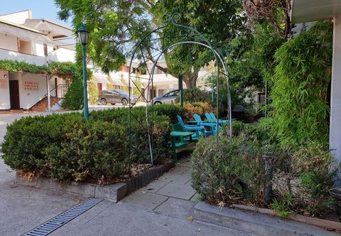 Lain-lain Arden Motel