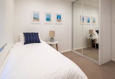 Others 3 Luxury in Prestigious Double Bay H428