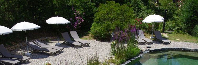 Others La Villa les Hespérides