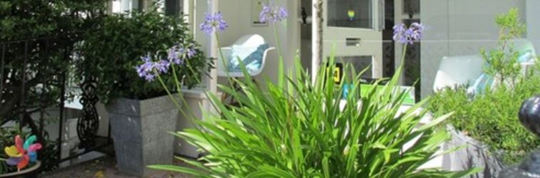 Others The White House