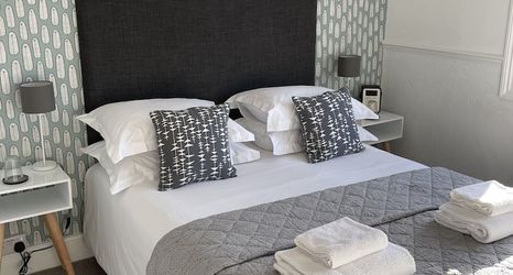 Others 2 The White House