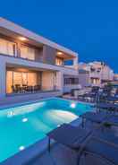 Primary image Apartments with Pool Villa Zora