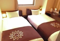 Others 7 Floral Hotel · SakaisuJi-Honmachi Osaka