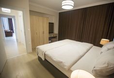 Others 5 Black Rose Apartment