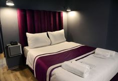 Others 7 Class Suites Taxim