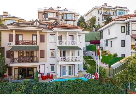 Khác Robin Hood Hotel