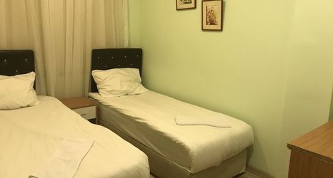 Others 2 Historial Hotel