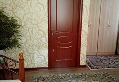 Others 6 Guest House Viator