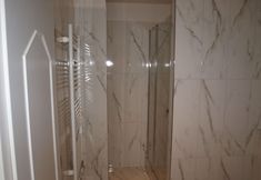 Lainnya 7 Castle apartment