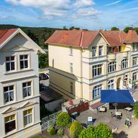 Primary image1Hotel Villa Seeschlösschen,前波美拉尼亚-格赖夫斯瓦尔德县飯店