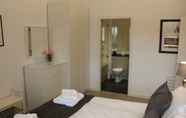 อื่นๆ 6 Week2Week Spacious City Centre Apartment with 2 En-suites