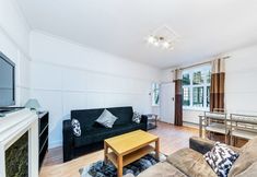 Others 6 Cosy West End Flat min From Selfridges & Oxford st