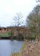 Primary image The Chiltern Lodges at Upper Farm Henton