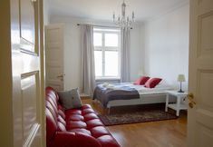 その他 4 2ndhomes Stunning Top Floor Residence with 2BR & Sauna