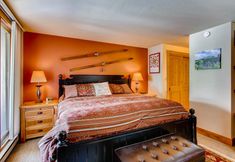 Others 6 Updated 2br  With Mountain Views 2 Bedroom Condo - No Cleaning Fee! by RedAwning