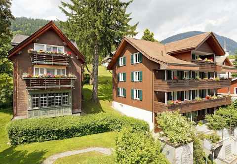 Others Hirschen Guesthouse - Village Hotel