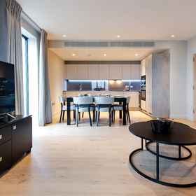 Primary image 1 Deluxe Victoria Home close to Buckingham Palace, River Park Tower Marketing Suite Hotels