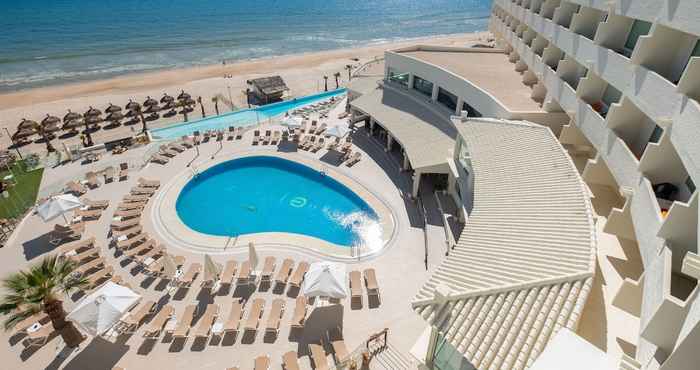 Others On Hotels Oceanfront - Adults Only