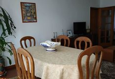 Others 7 Avenida Apartment by MP