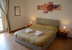 Others 6 Street Art House