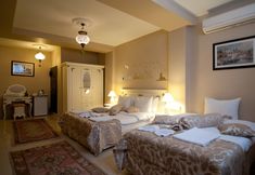 อื่นๆ 3 Safran Suites