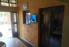 其他 2 The Breez Hotel