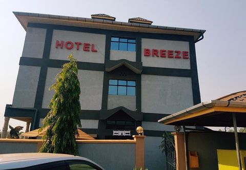 其他 The Breez Hotel