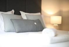 Others 2 LeGeo-Luxurious Athenian Apartment