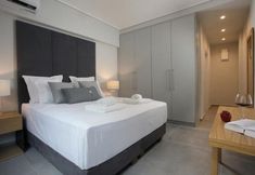 Others 4 LeGeo-Luxurious Athenian Apartment