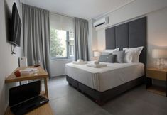 Others 5 LeGeo-Luxurious Athenian Apartment