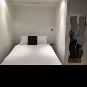 Primary image 1 The Greengates Apartments 3, The Comedy Store Hotels