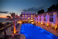 其他 Neopol Hotel Deluxe