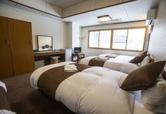 Others 7 Nomad Hakuba