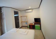 其他 5 Bong Valley Khiri Wong