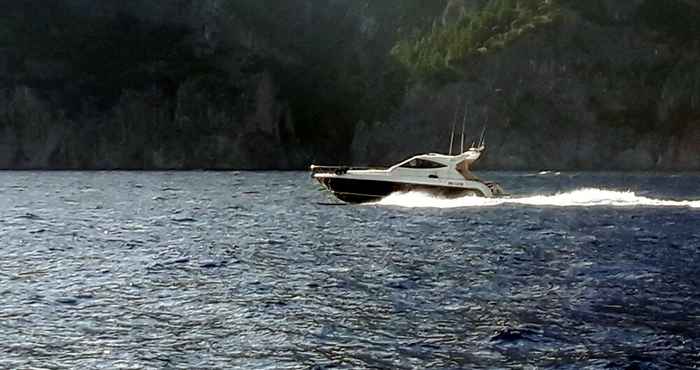 Others Sorrento Holiday Charter