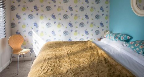 Others 2 Dream Stays Bath - Queen Street