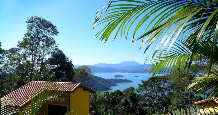 Others Bus Stop Paraty