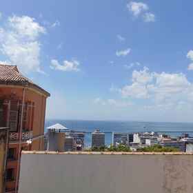 Primary image 1 Carnaval Inn, โรงแรม & ที่พัก มหาวิทยาลัยสหพันธ์บาเยีย