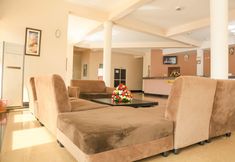 Others 2 Hotel 7 Seasons