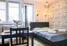 기타 2 Chmielna Superior